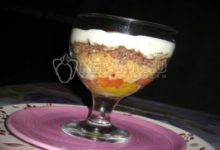 Photo of Слоеный десерт под сметанным кремом