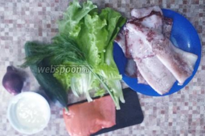 Овощной салат с кальмаром  