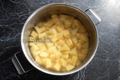 Запеканка из отварного картофеля и жареных шампиньонов 