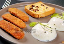 Photo of Быстрый завтрак: наггетсы из сосисок и яйцо-пашот в пиале. Видео