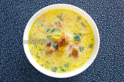 Сливочный суп с рыбой и кукурузой 