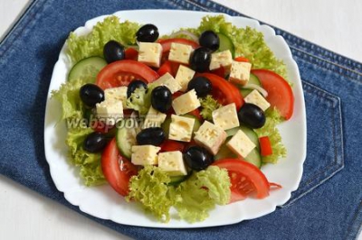 Греческий салат с брынзой 