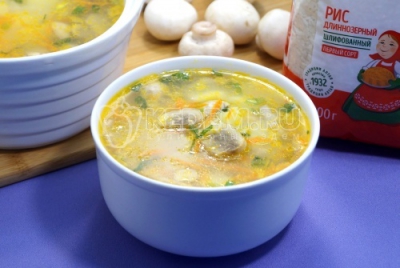 Грибной суп с рисом и овощами