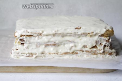 Торт Наполеон из домашнего слоёного теста с грецкими орехами 