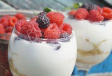 Photo of Десерт из ягод со сметаной «Вкус лета»