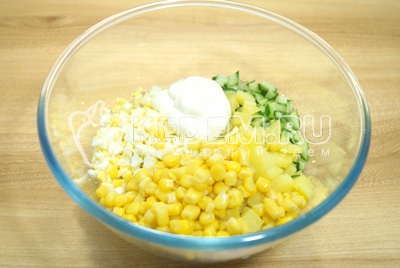 Салат с кукурузой «Солнечный»