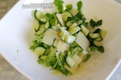 Салат с дайконом и яблоком 