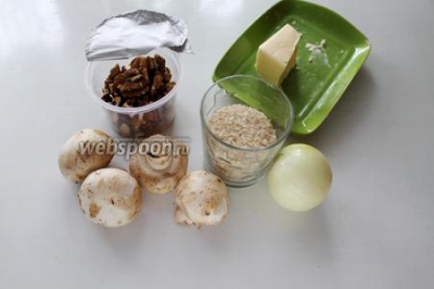 Рис с грибами и орехами в микроволновке 