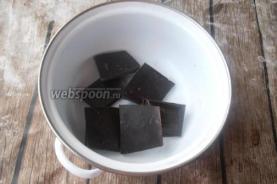Кето шоколадные конфеты с вишней и коньяком 