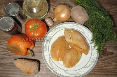 Домашняя лапша с курицей и овощами 