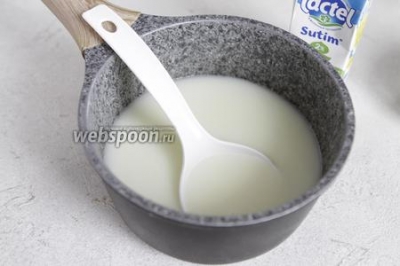 Молочный суп из вермишели с изюмом  